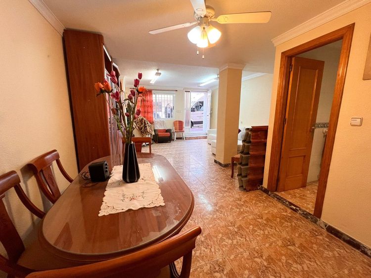 Apartment | Resale in Guardamar del Segura in Guardamar del Segura, Costa Blanca - Photo 3
