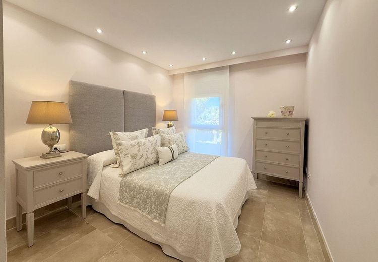 Apartment in La Duquesa in La Duquesa, Manilva, Costa del Sol - Photo 5