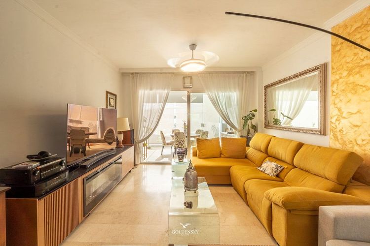 Apartment | Resale in Riviera del Sol in Riviera del Sol, Costa del Sol - Photo 4