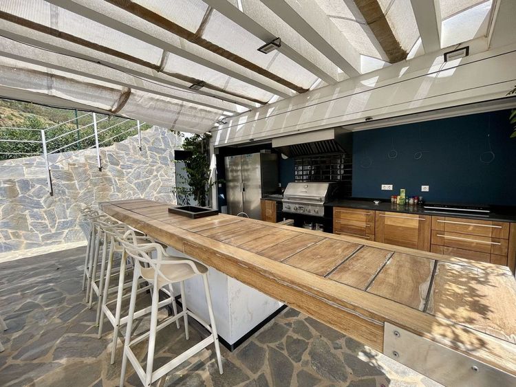 House | Resale in Mijas in Mijas Others, Costa del Sol - Photo 5