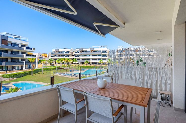 Apartment | Resale in Playa Flamenca in Playa Flamenca, Costa Blanca - Photo 5
