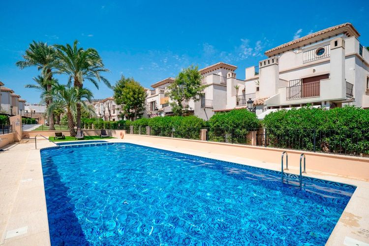 House | Resale in Algorfa in Algorfa, Costa Blanca - Photo 5