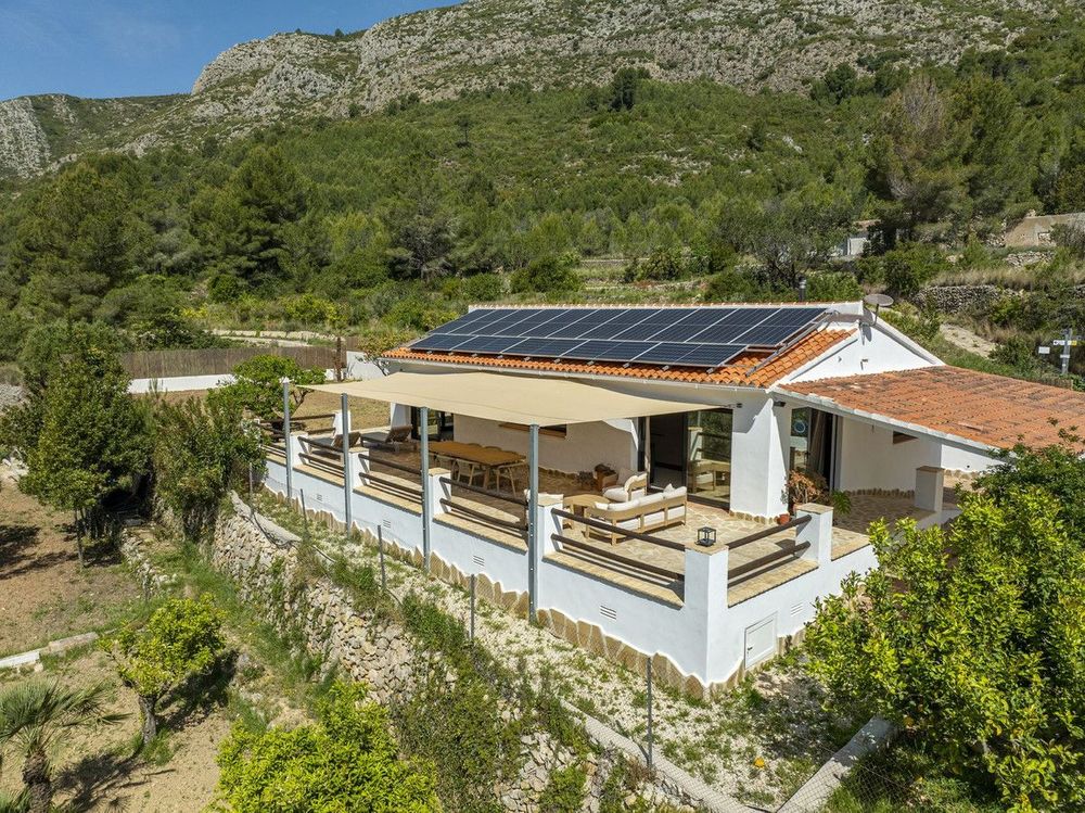 House | Resale in Pedreguer in Costa Blanca - Main property photo