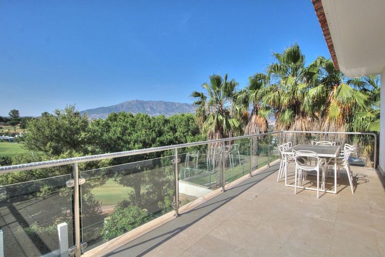 House | Resale in La Cala Golf in La Cala Golf, Costa del Sol - Photo 4