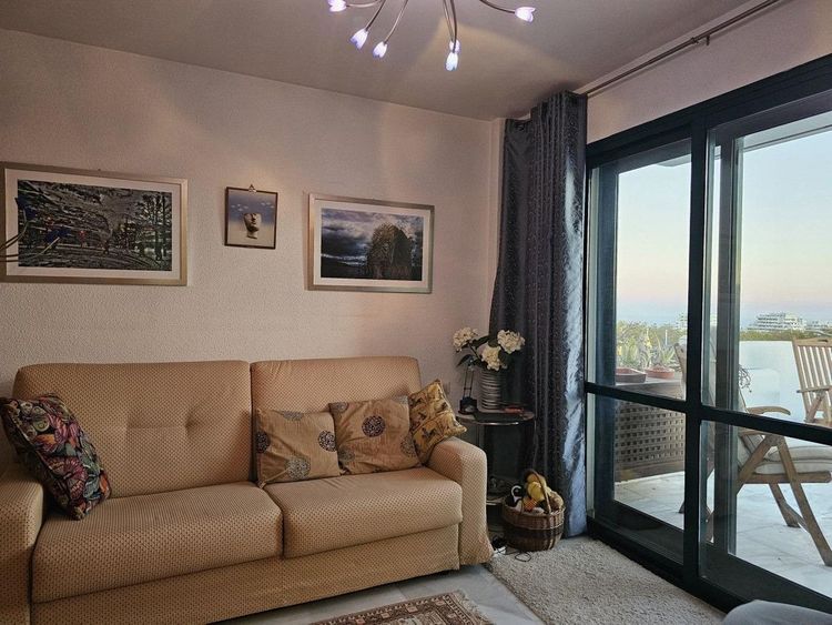 Penthouse | Resale in Benalmadena Costa in Benalmadena Costa, Costa del Sol - Photo 5