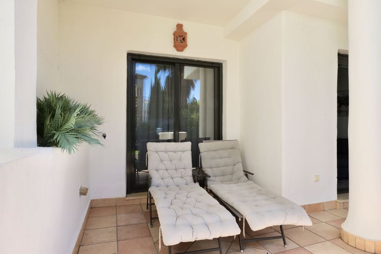 Apartment | Resale in Selwo in Selwo, Costa del Sol - Photo 3