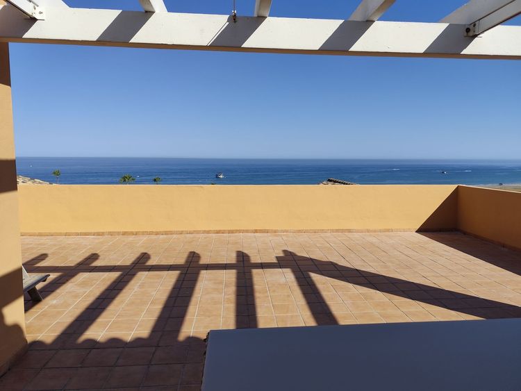 Penthouse | Resale in La Duquesa in La Duquesa, Costa del Sol - Photo 3