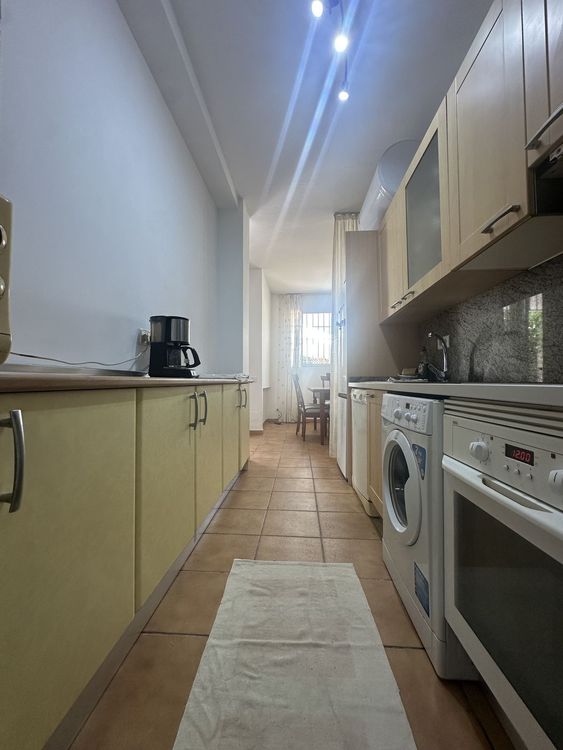 Apartment | Resale in Marbella in Marbella Others, Costa del Sol - Photo 3