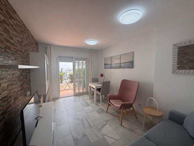 House | Resale in Manilva in Manilva Others, Costa del Sol - Photo 3
