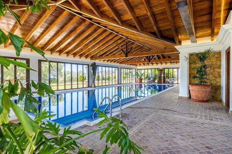 House | Resale in Marbella in Marbella Others, Costa del Sol - Photo 5