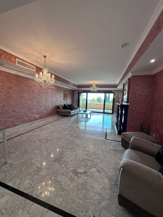 Apartment | Resale in The Golden Mile in The Golden Mile, Costa del Sol - Photo 5
