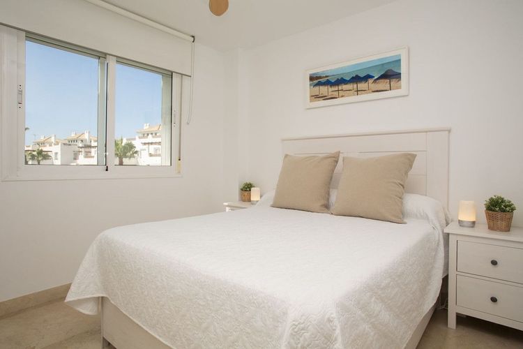 Apartment | Resale in Selwo in Selwo, Costa del Sol - Photo 5