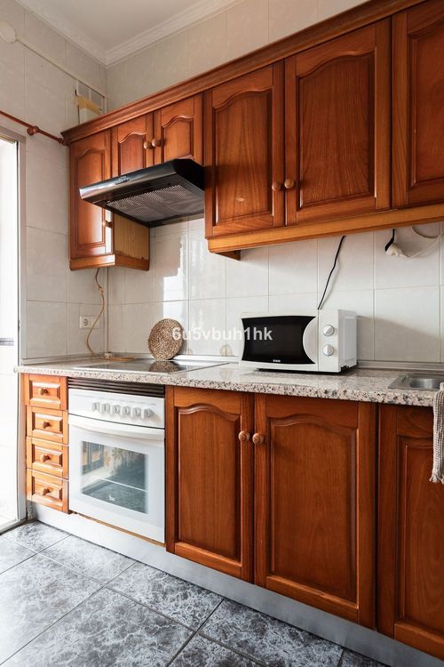 Apartment | Resale in Las Lagunas in Las Lagunas, Costa del Sol - Photo 5