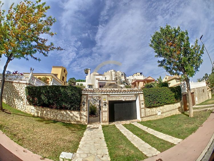 House | Resale in Torrequebrada - Development photo 1