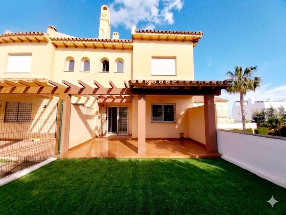 House | Resale in Calahonda in Calahonda, Costa del Sol - Main property photo