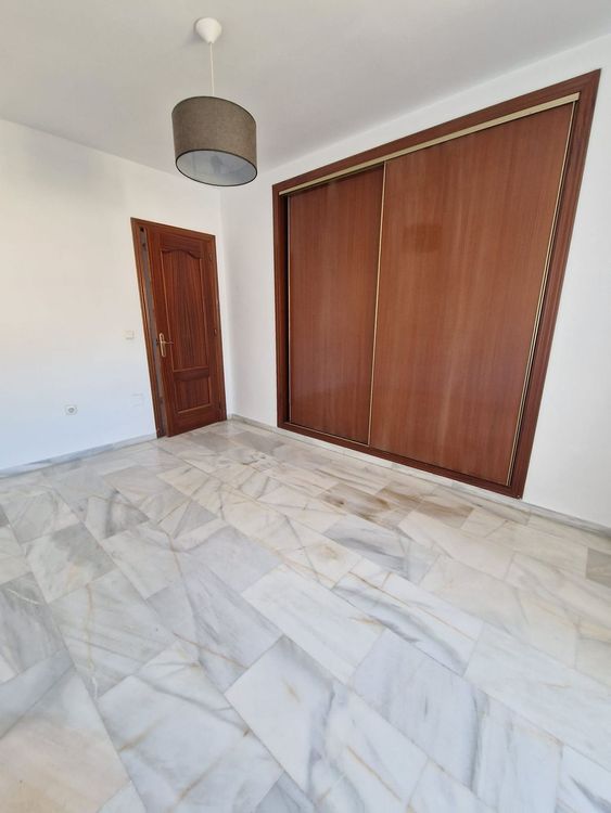 Apartment | Resale in Torremuelle in Torremuelle, Costa del Sol - Photo 4