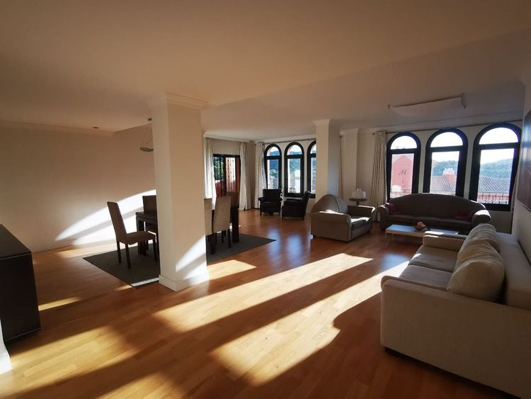 Apartment | Resale in Elviria in Elviria, Costa del Sol - Photo 5