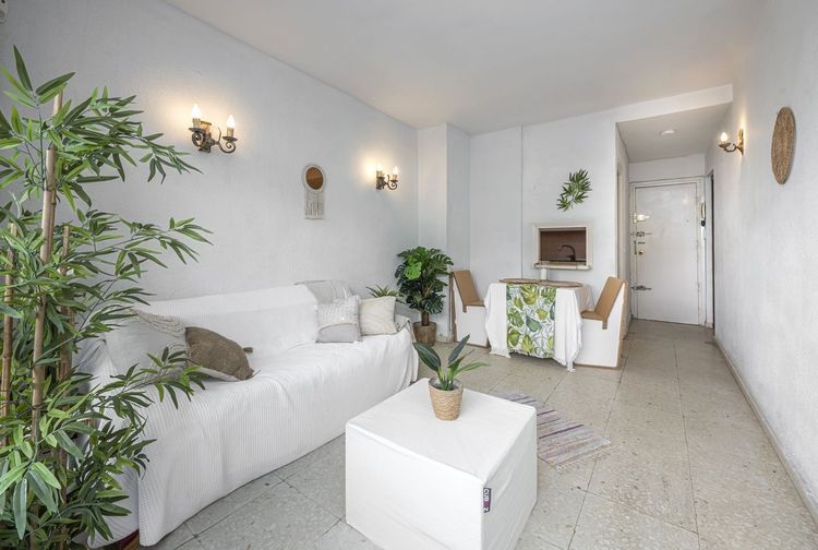 Apartment | Resale in Fuengirola in Fuengirola Others, Costa del Sol - Photo 4