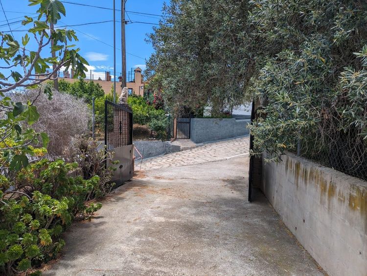 House | Resale in Alora in Alora, Costa del Sol - Photo 2