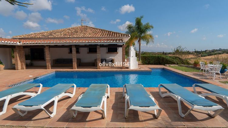 House | Resale in Alhaurín de la Torre - Development photo 1