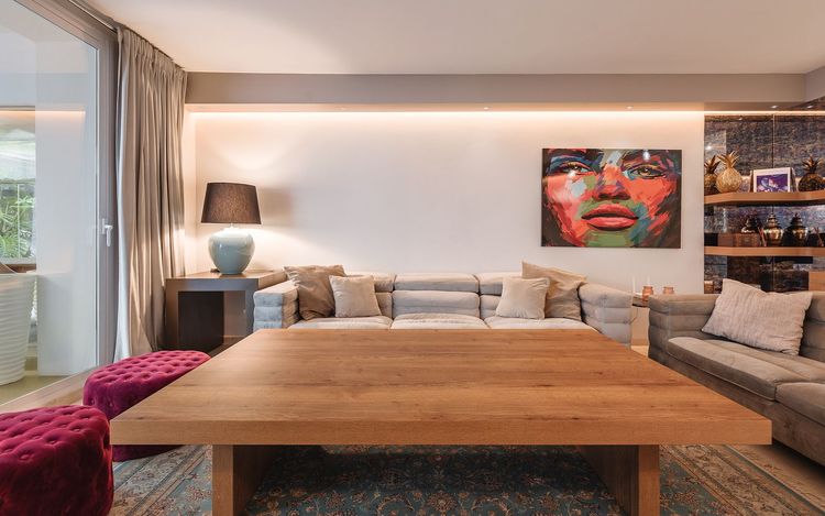 Apartment | Resale in The Golden Mile in The Golden Mile, Costa del Sol - Photo 2