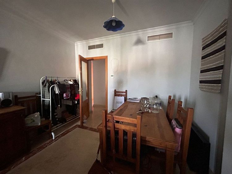 Apartment | Resale in Selwo in Selwo, Selwo - La Concha-Resina Golf, Costa del Sol - Photo 5
