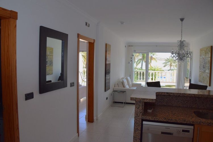 Apartment | Resale in La Fustera in La Fustera, Costa Blanca - Photo 5