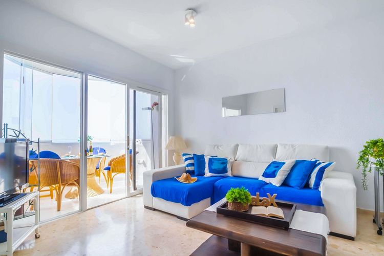 Apartment | Resale in Mijas Costa in Mijas Costa, Costa del Sol - Photo 3