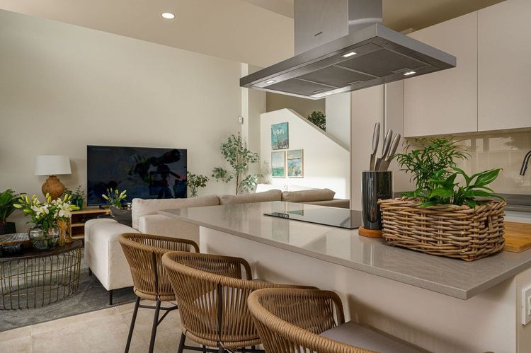 House | Resale in La Cala de Mijas in La Cala de Mijas, Costa del Sol - Photo 5