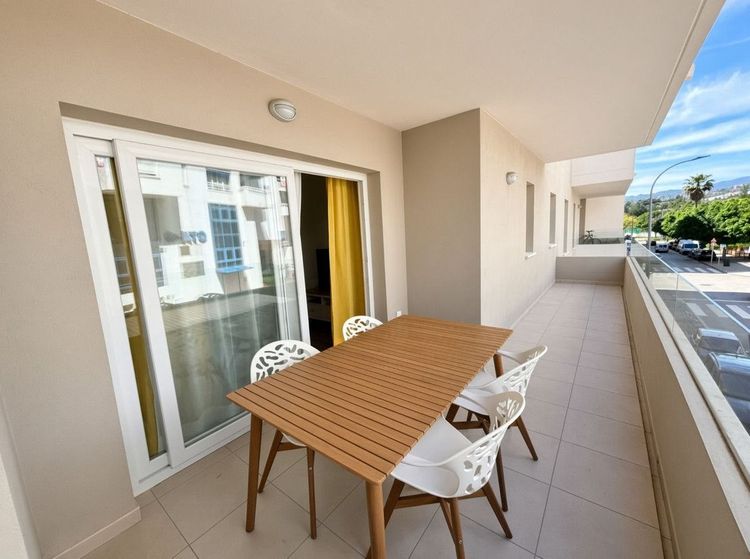 Apartment | Resale in La Campana in La Campana, Costa del Sol - Photo 2