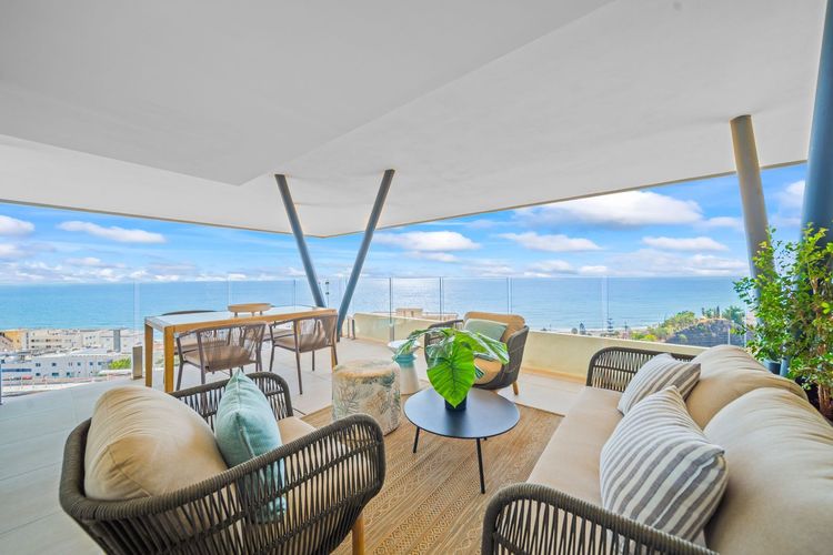 Apartment | Resale in Fuengirola in Fuengirola Others, Costa del Sol - Photo 4