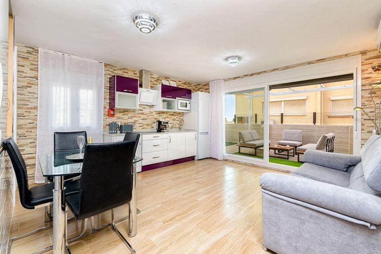 Penthouse | Resale in Málaga in Málaga, Costa del Sol - Photo 2