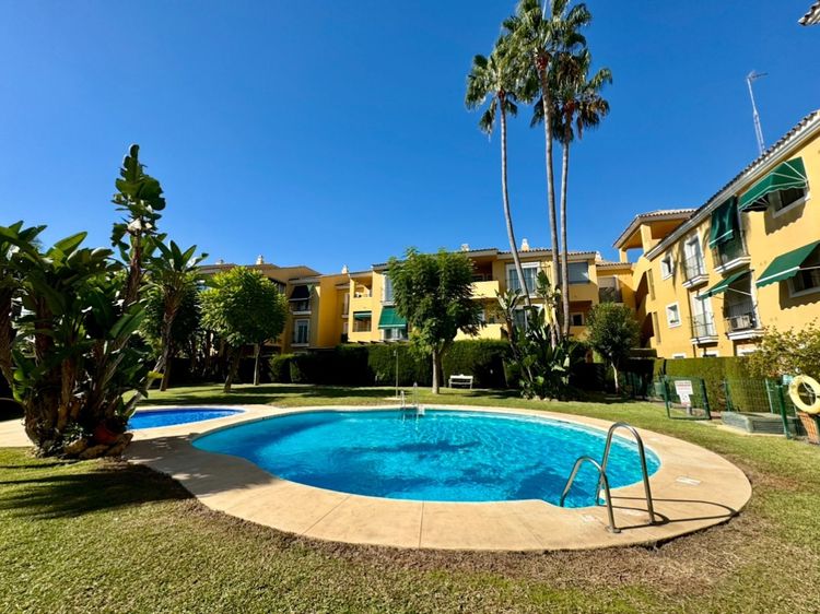 Apartment | Resale in Guadalmina Baja - Development photo 1