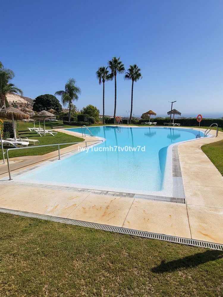Apartment | Resale in Benalmadena in Benalmadena Others, Costa del Sol - Main property photo