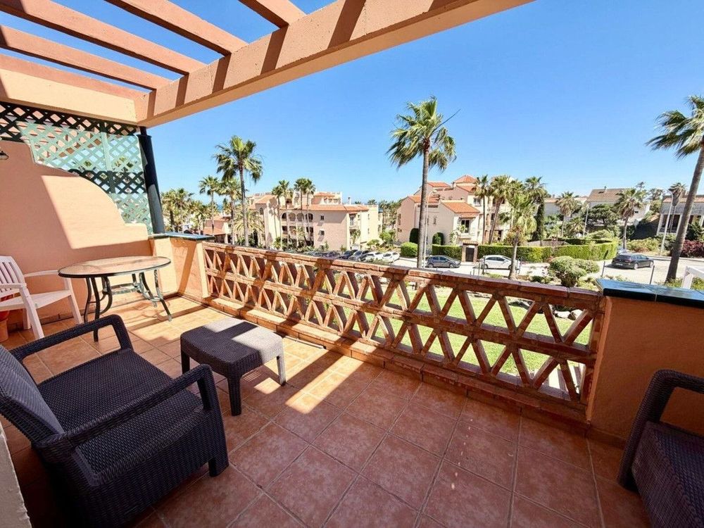 Apartment | Resale in Mijas Costa in Mijas Costa, Costa del Sol - Main property photo