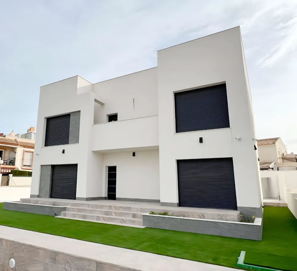 Torrevieja Twins in Torrevieja, Costa Blanca - Main property photo