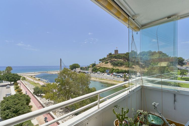 Apartment | Resale in Fuengirola in Fuengirola Others, Costa del Sol - Photo 3
