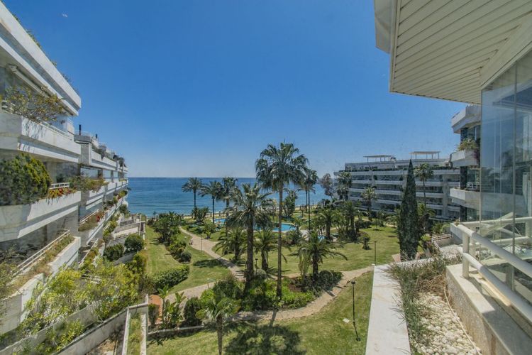 Apartment | Resale in The Golden Mile - Development photo 1
