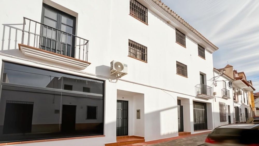 House | Resale in Riogordo in Riogordo, Costa del Sol - Main property photo