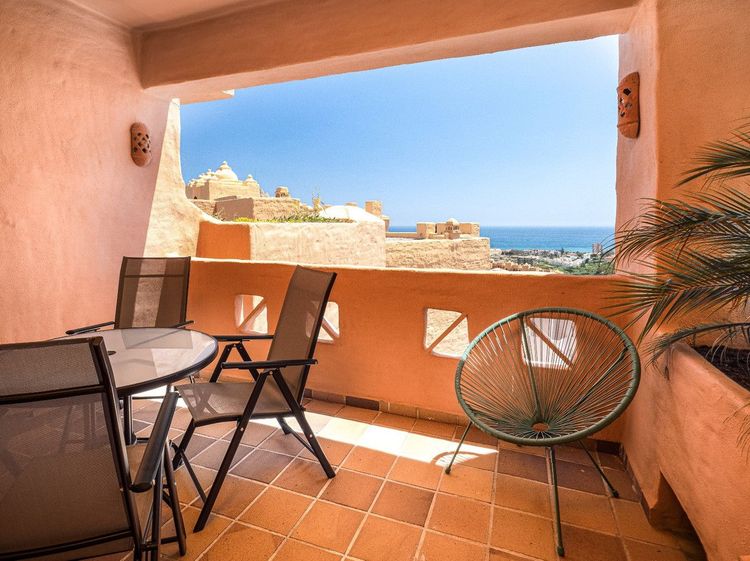 Apartment | Resale in Manilva in Manilva Others, Costa del Sol - Photo 2
