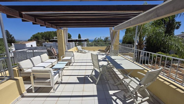 House | Resale in The Golden Mile in The Golden Mile, Costa del Sol - Photo 2