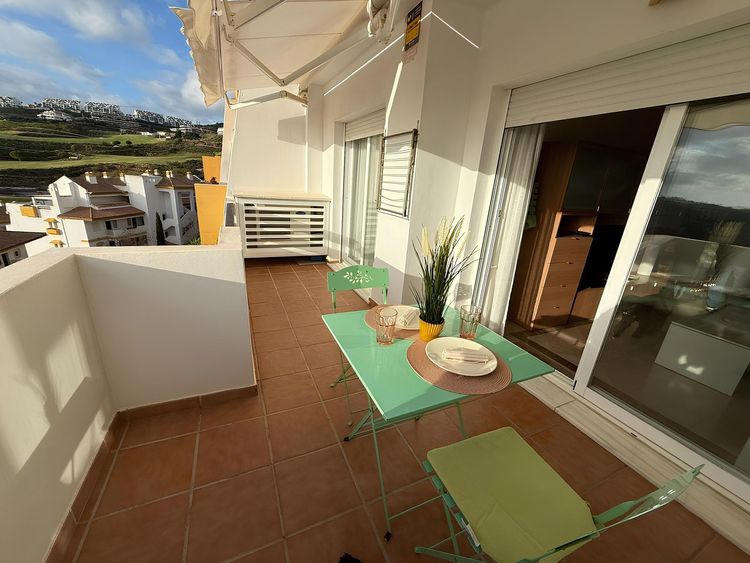 Apartment | Resale in Mijas Costa in Mijas Costa, Costa del Sol - Photo 2