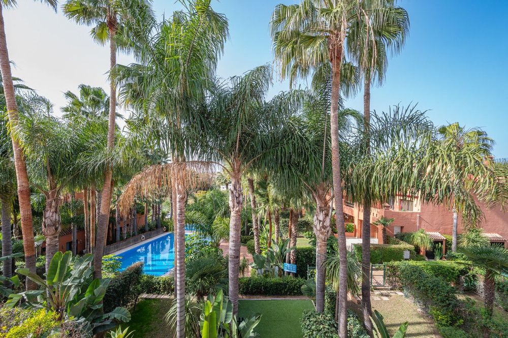 House | Resale in The Golden Mile in The Golden Mile, Costa del Sol - Main property photo