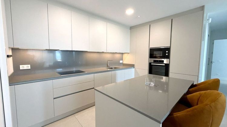Apartment | Resale in La Quinta in La Quinta, Costa del Sol - Photo 3