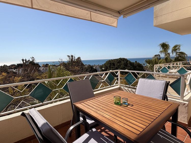 Apartment | Resale in Costabella in Costabella, Costa del Sol - Photo 4