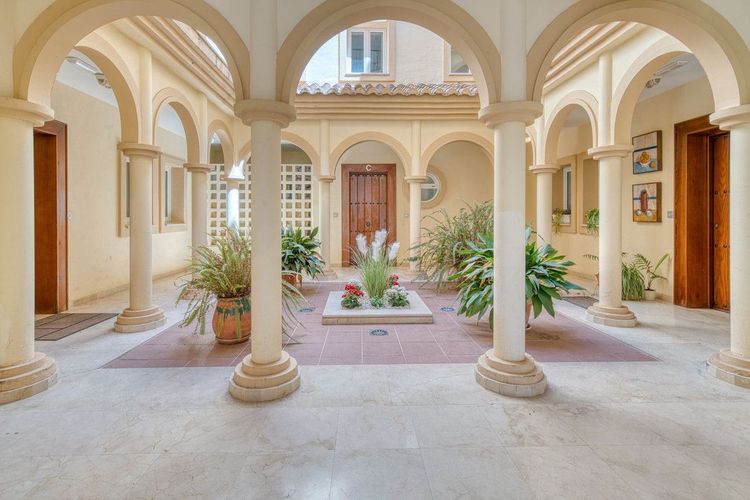 Penthouse | Resale in San Roque in San Roque, Costa del Sol - Photo 3