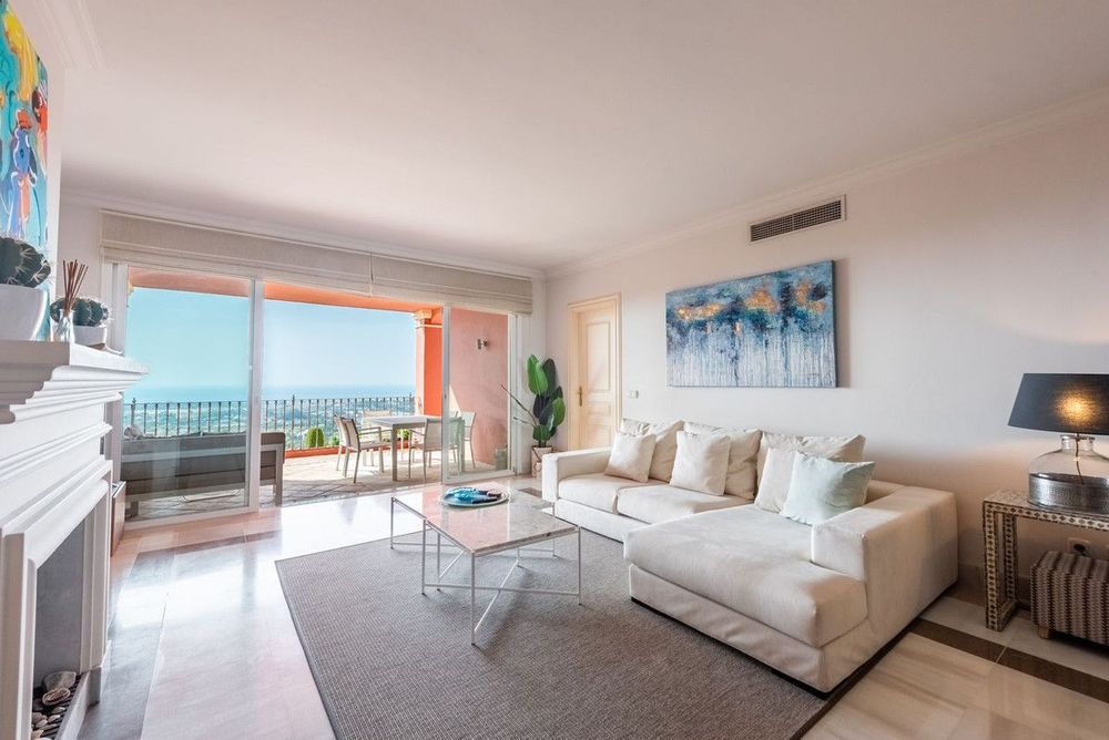 Apartment | Resale in Monte Halcones in Monte Halcones, Costa del Sol - Main property photo
