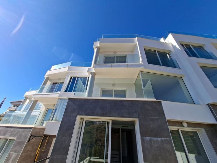 House | Resale in Fuengirola in Fuengirola Others, Costa del Sol - Photo 4