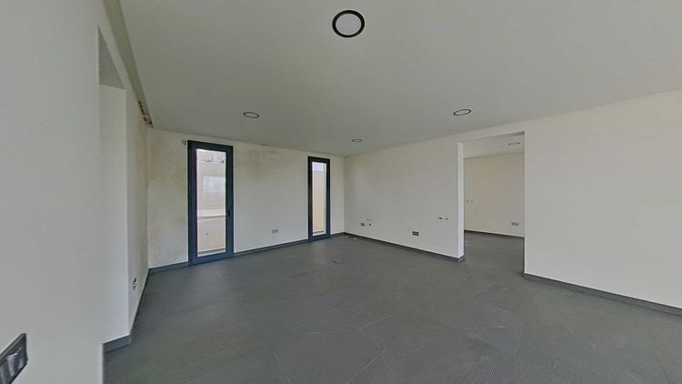 House | Resale in Marbella in Marbella Others, Costa del Sol - Photo 2