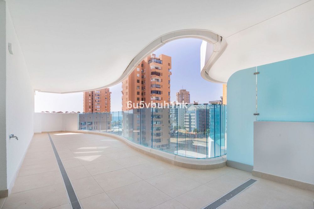 Apartment | Resale in Fuengirola in Fuengirola Others, Costa del Sol - Main property photo